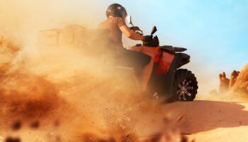 Quad Bike 3 Stunden in Hurghada mit Kamelritt