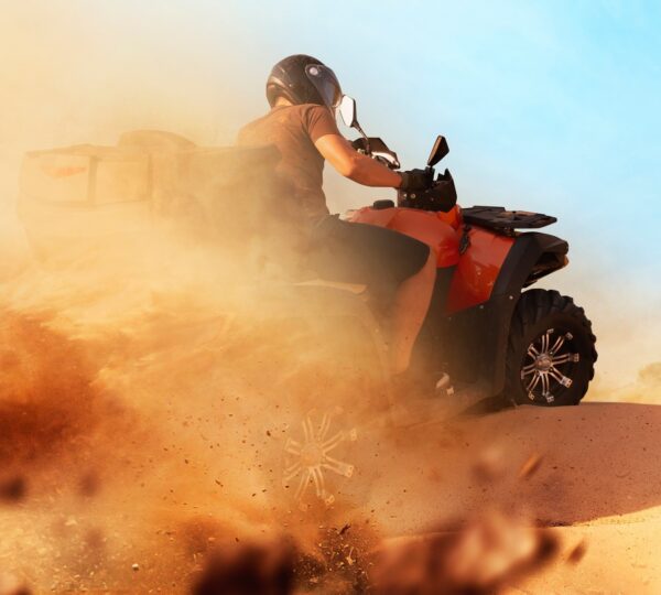 Quad Bike 3 Stunden in Hurghada mit Kamelritt